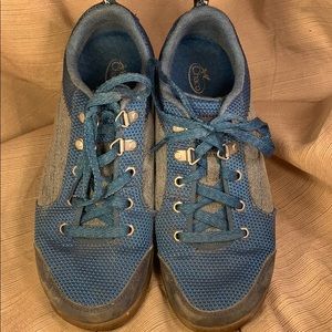 Chaco’s lace up sneakers GUC stamped sz8/39 great!